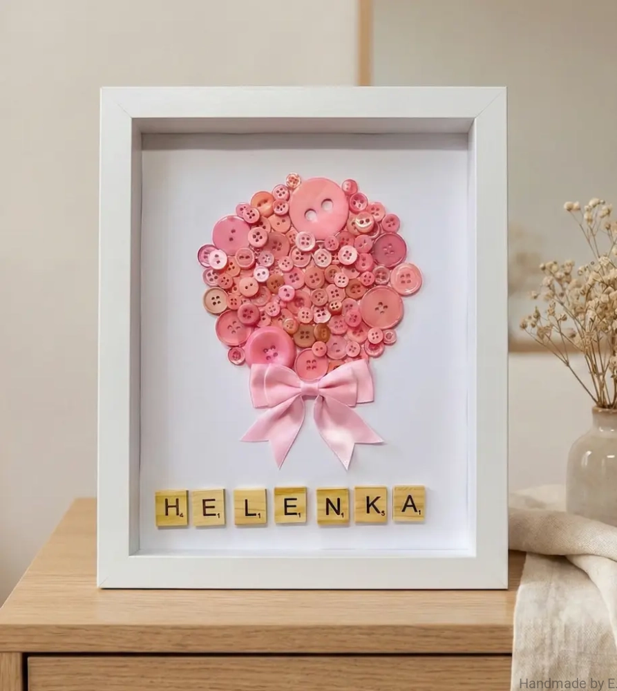 personalizowany-obrazek-balon-z-guzikow-imie-dziecka