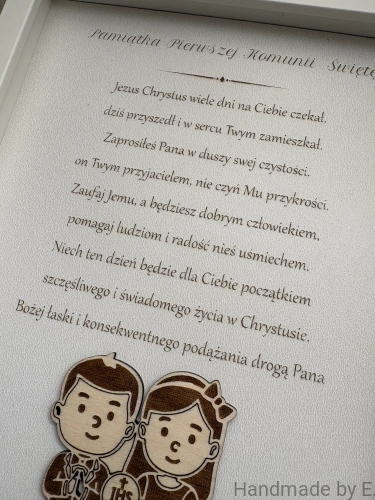 pamiątka_na_komunię_święta_dla_chłopca_dla_dziewczynki.webp