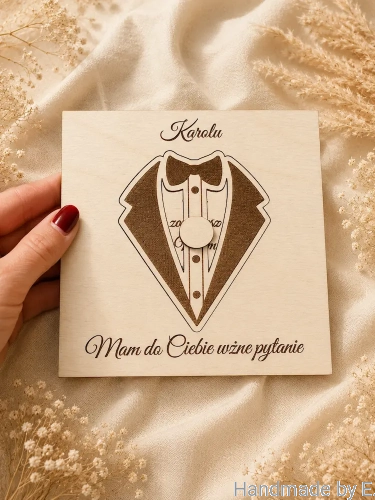 czy-zostaniesz-moim-swiadkiem-personalizowana-kartka-drewniana