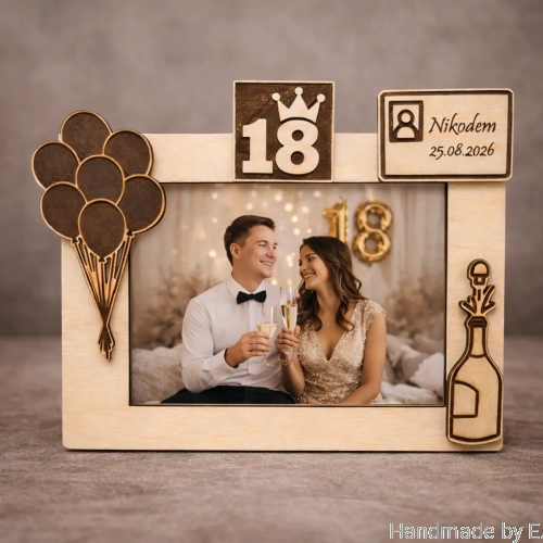 personalizowana_ramka_na_18_urodziny_z_grawerem.webp