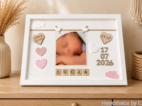 personalizowana_metryczka_urodzenia_dziewczynki_ramka_3d.webp