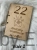 drewniana kartka urodzinowa z personalizowanym grawerem na prezent