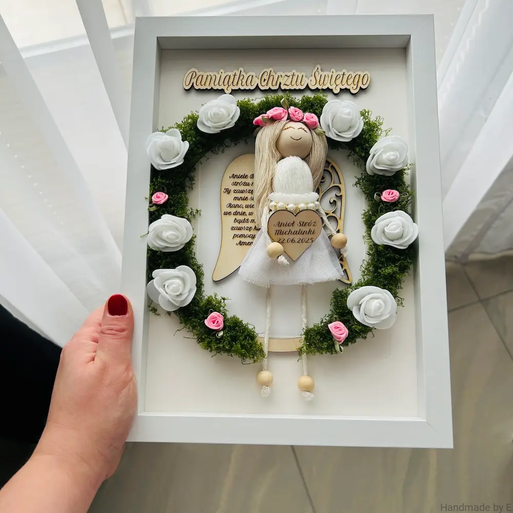 Pamiątka Chrztu Świętego z aniołkiem w personalizowanej ramce 3D