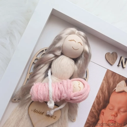 makramowy-aniolek-boho-na-metryczce-dla-dziewczynki-handmade