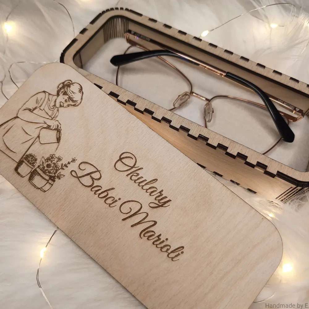 bezpieczne-etui-na-okulary-dla-seniora