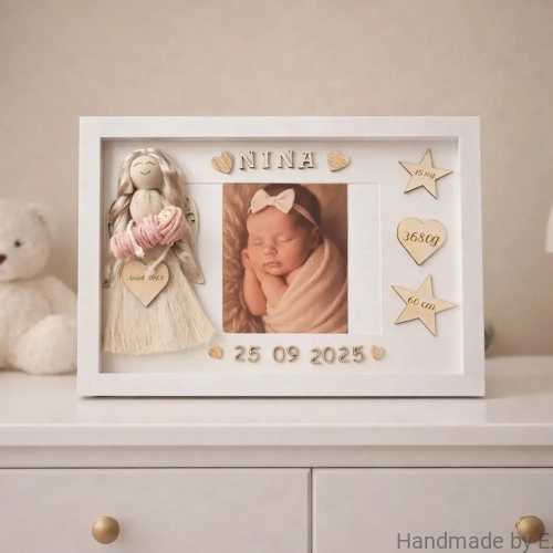personalizowana-metryczka-dla-dziewczynki-aniolek-makramowy-zdjecie-dziecka